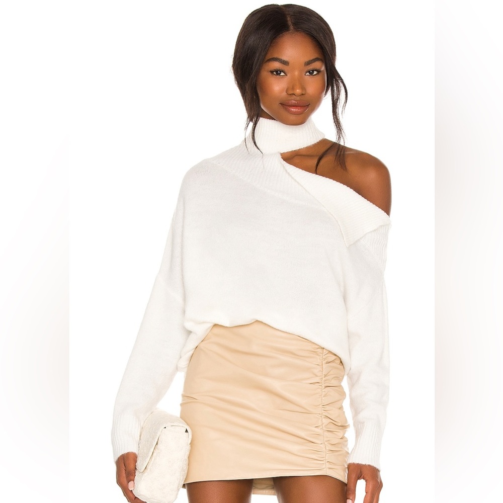 NWT Revolve cut out sweater